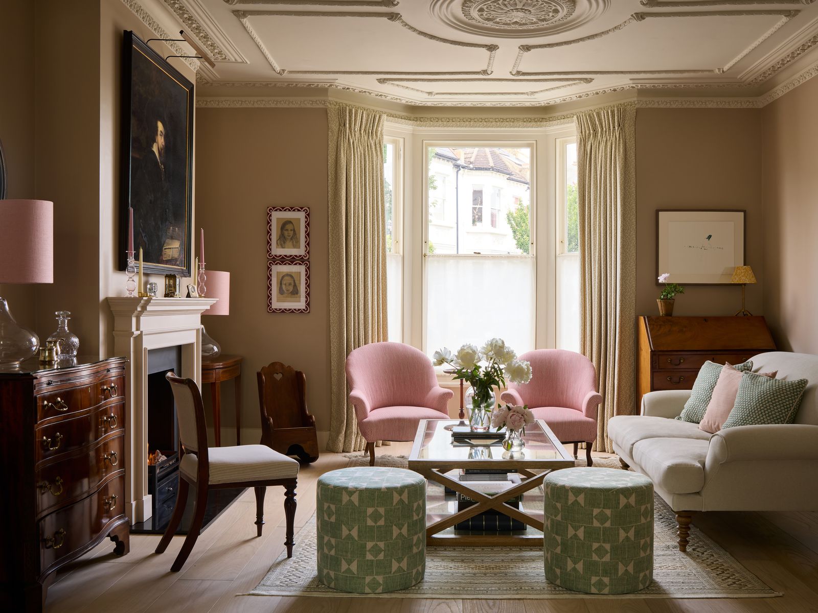 Anatomy of a Room: a sitting room fit for entertaining by Orbel Ursula Interiors